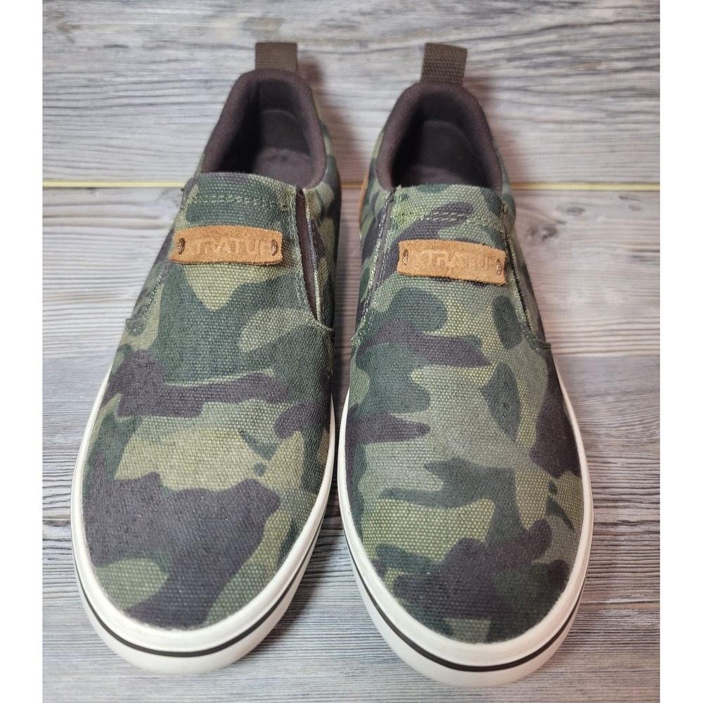 XtraTuf womans shoes 8 Camo slip ons New no box deck shoes skater